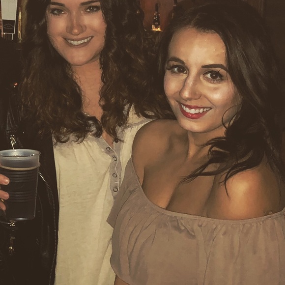 Meet your Posher, Shannon - Picture 4 of 5